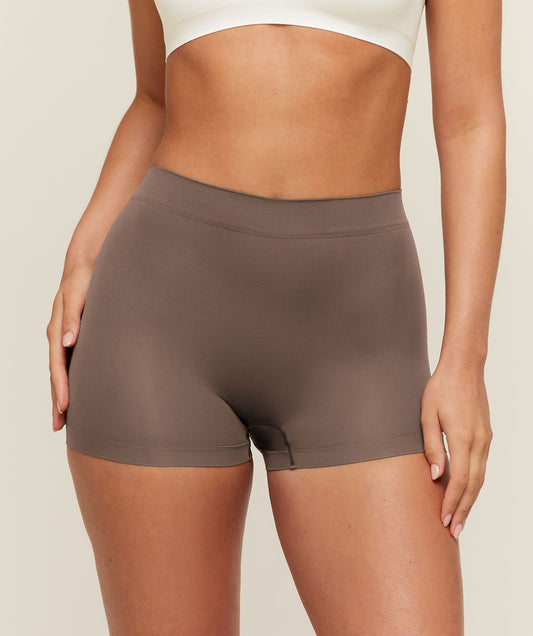 Gymshark FeatherFormTM Short - Soft Brown
