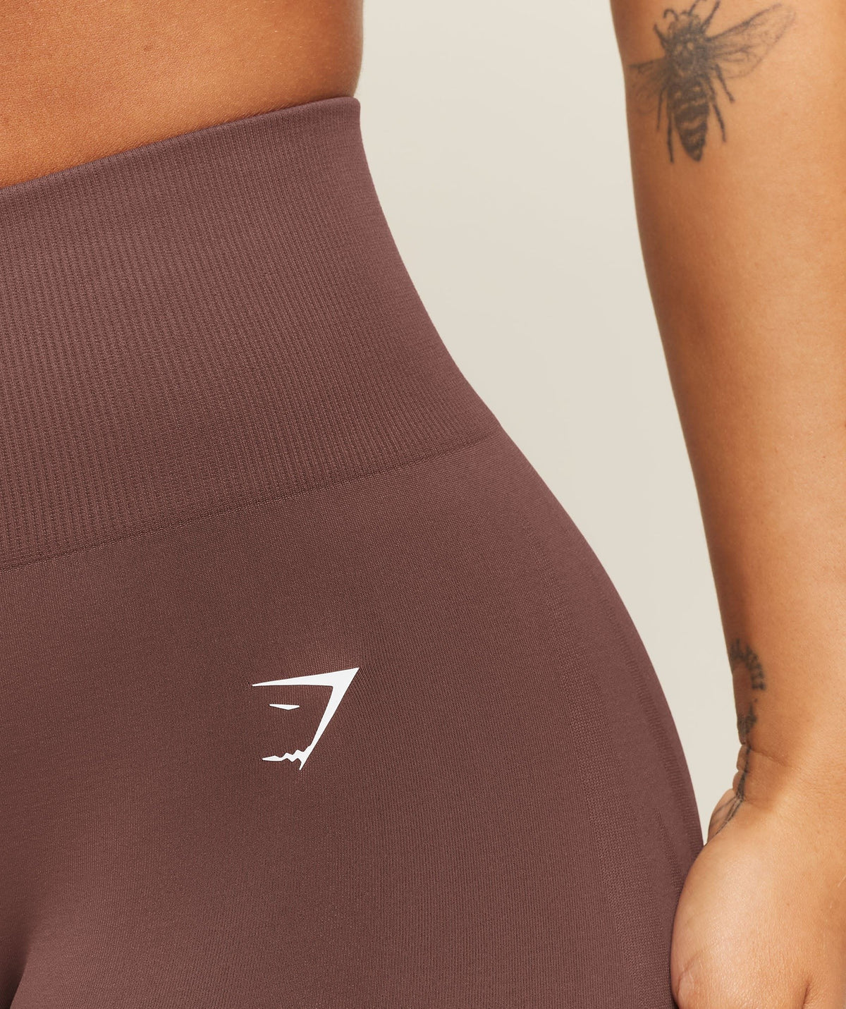 Gymshark Everyday Seamless Flared Leggings - Espresso Brown