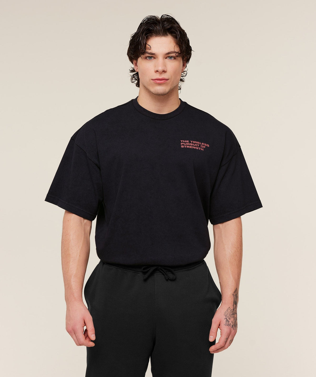 Gymshark Frazetta Graphic Tee - Black/Rust Red