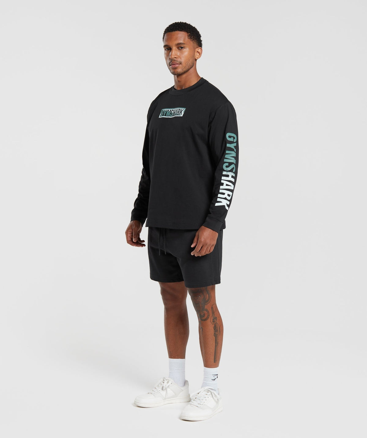 Gymshark Global Graphic Long Sleeve Tee - Black