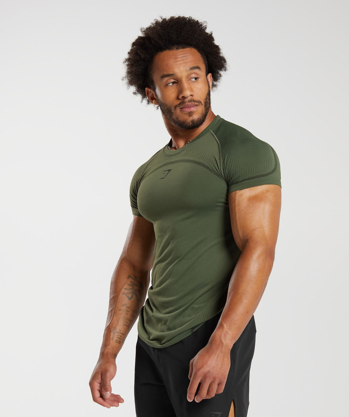 Gymshark 315 Seamless Tee - Core Olive/Deep Olive Green