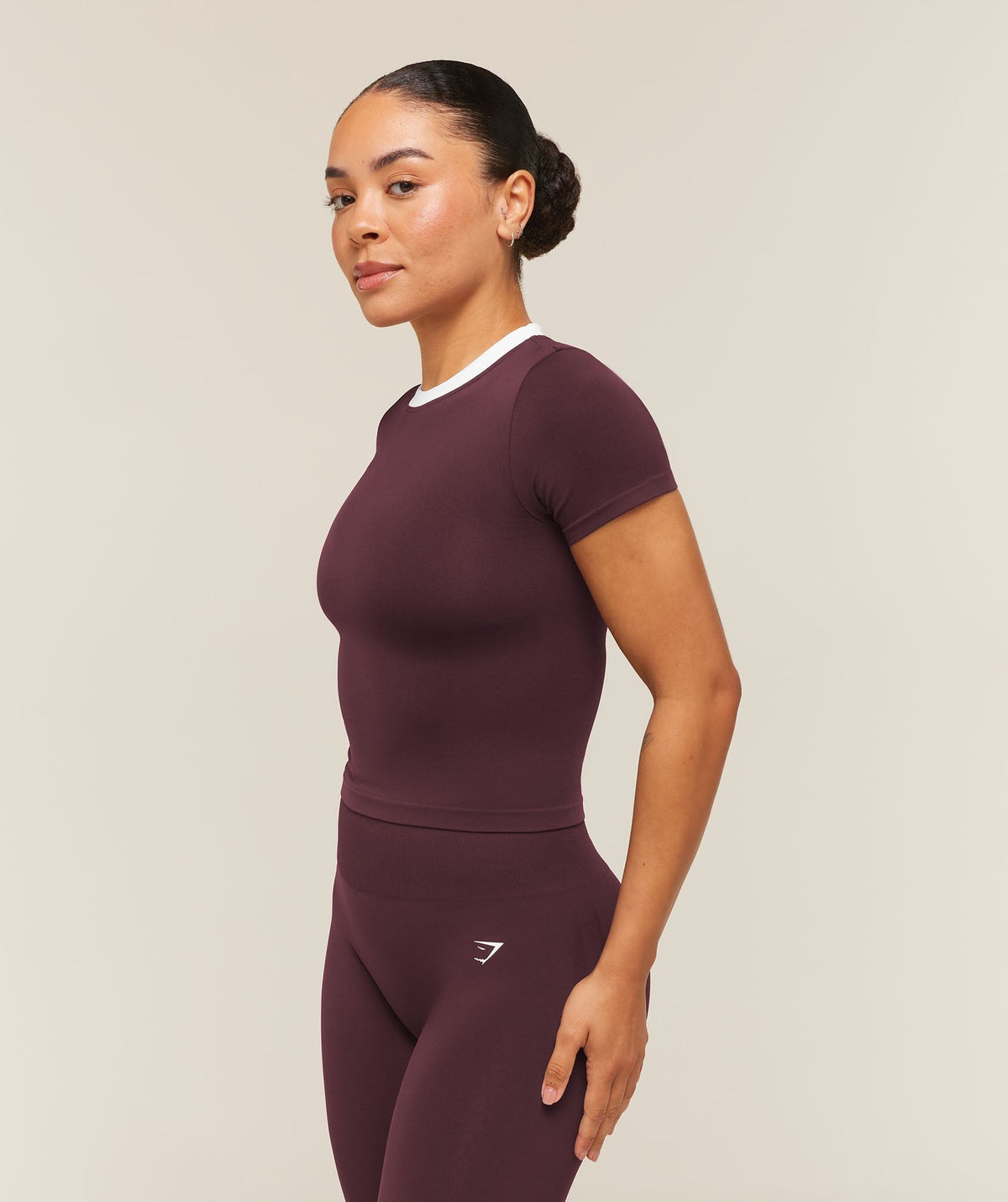 Gymshark Everyday Seamless Contrast Tee - Cherry Purple