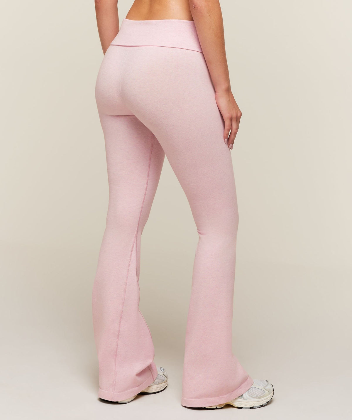 Gymshark CottonMoveTM Flared Leggings - Gentle Pink Marl