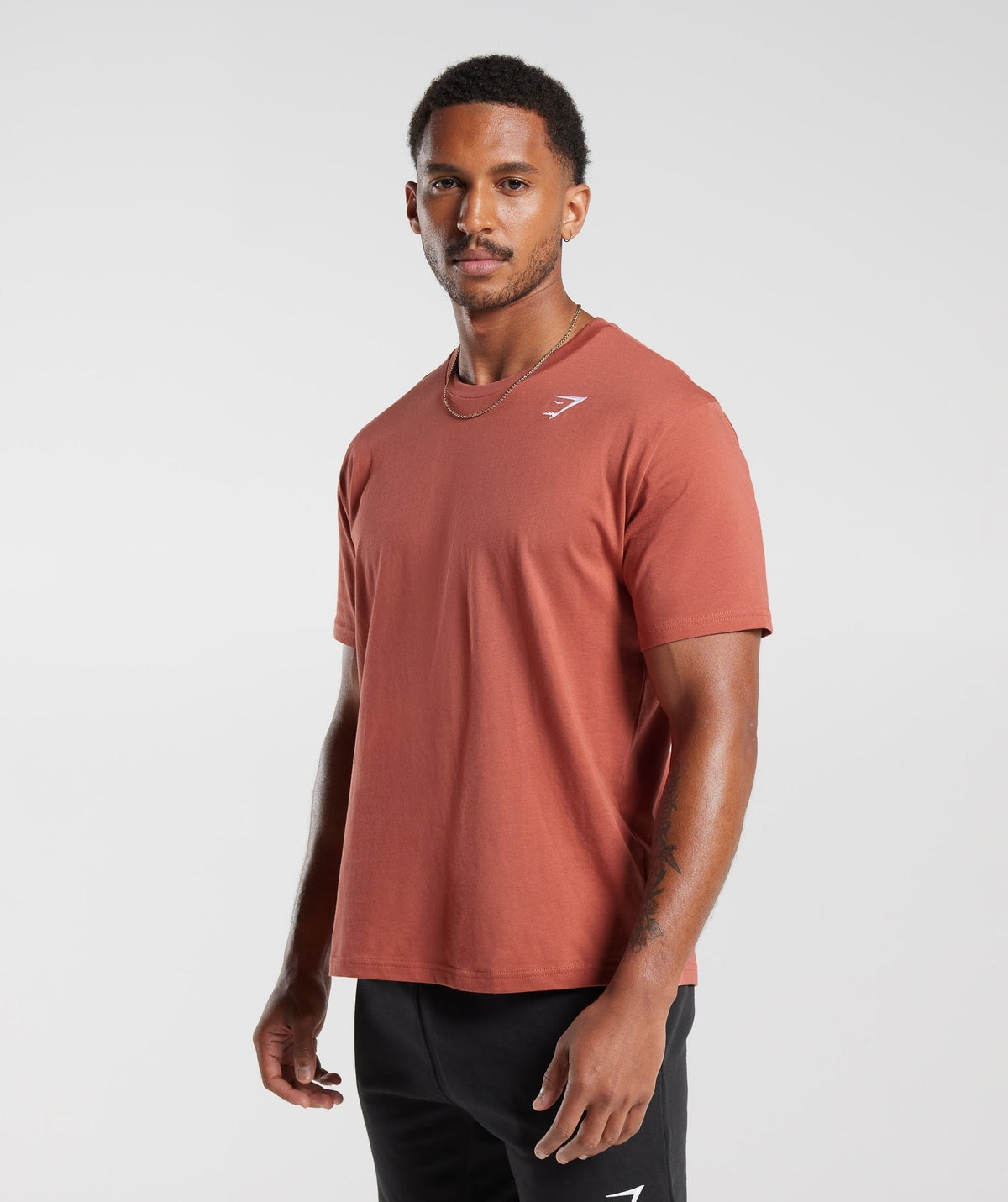 Gymshark Crest Tee - Persimmon Red