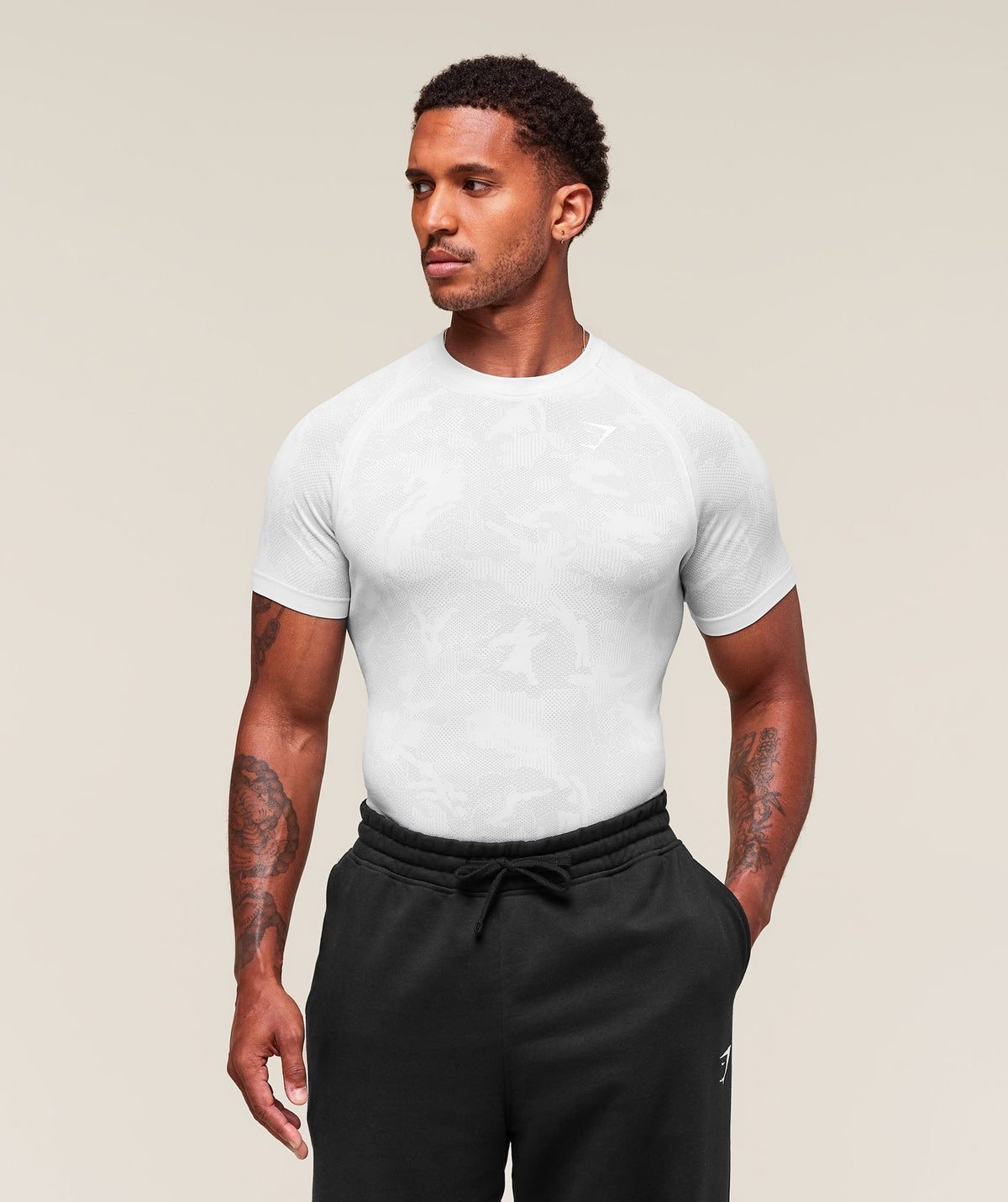 Gymshark Geo Seamless Tee - White/Light Grey
