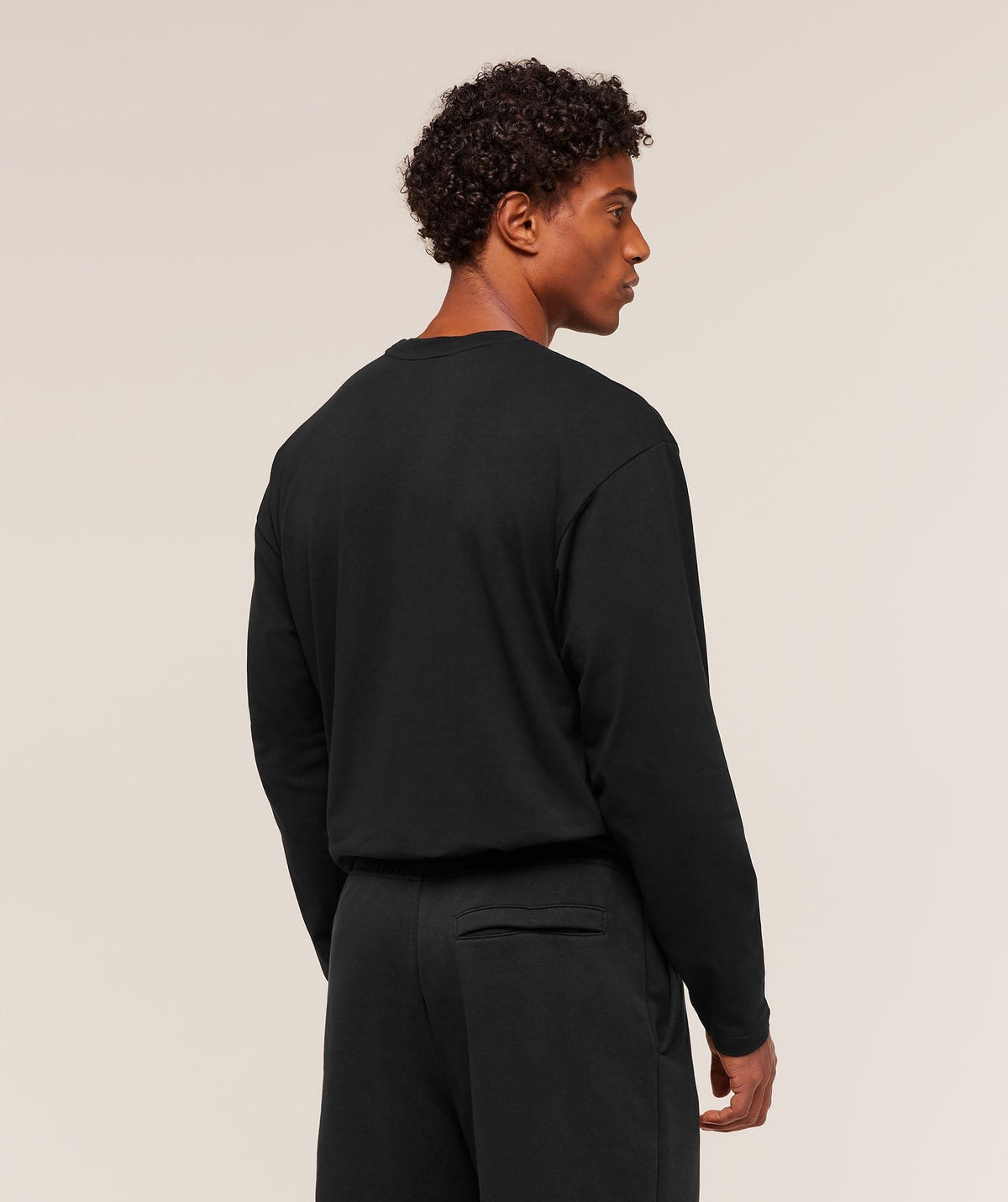 Gymshark Essential Oversized Long Sleeve Tee - Black