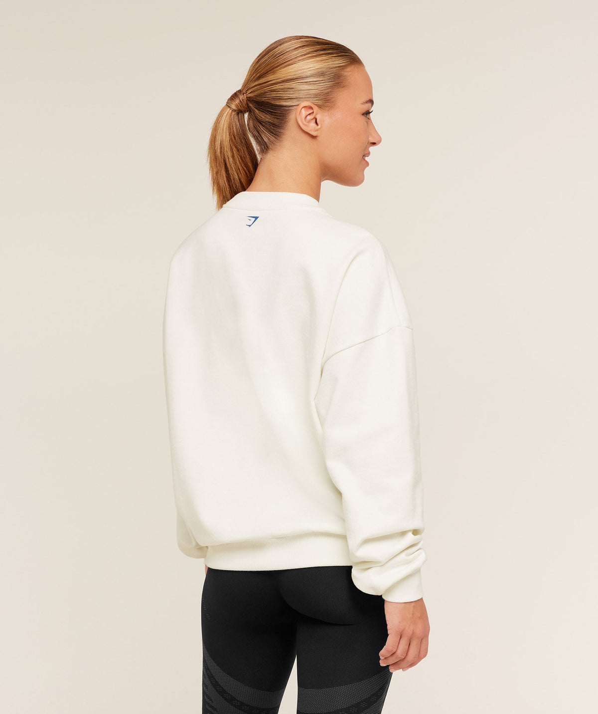 Gymshark Run Club Graphic Sweatshirt - Soft White