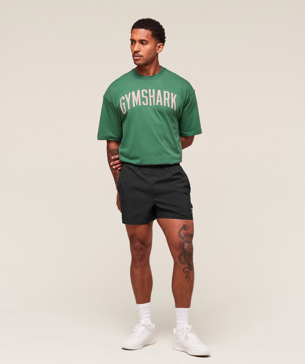 Gymshark Worn Graphic Tee - Lift Green