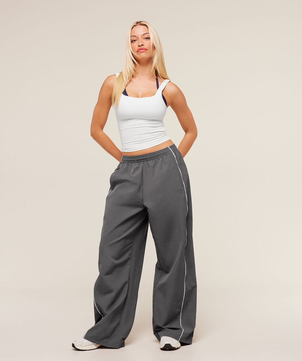 Gymshark Wordmark Track Pants - Graphite Grey