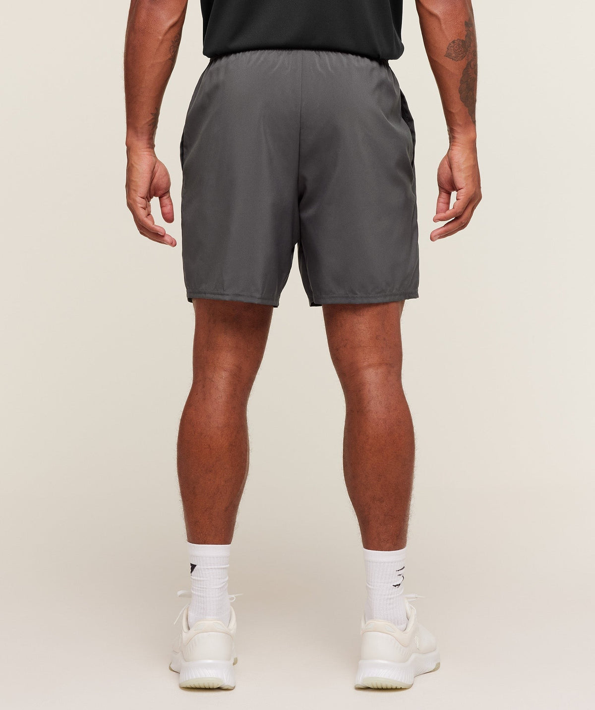 Gymshark Hybrid Graphic 7" Short - Onyx Grey
