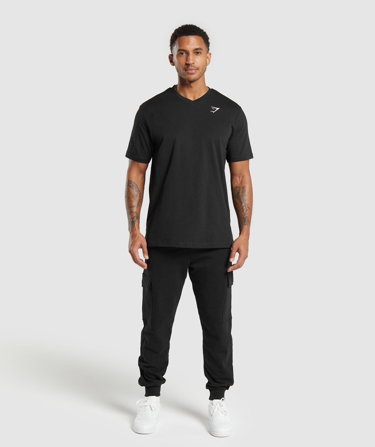 Gymshark Crest V-Neck Tee - Black