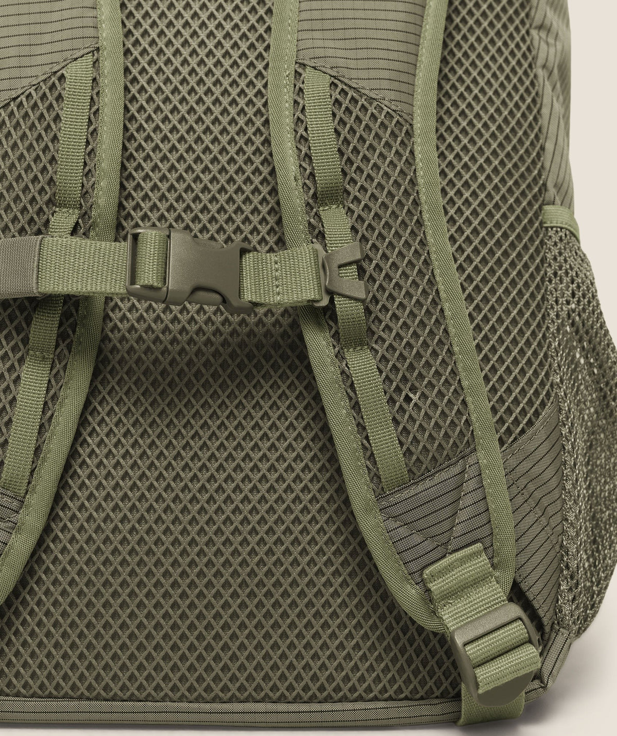 Gymshark Hybrid Backpack - Grounded Green