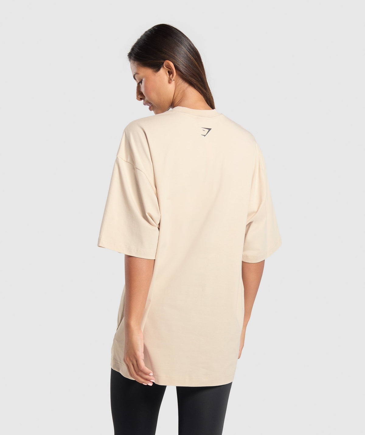 Gymshark Elevate Chain Oversized Tee - Cream Beige