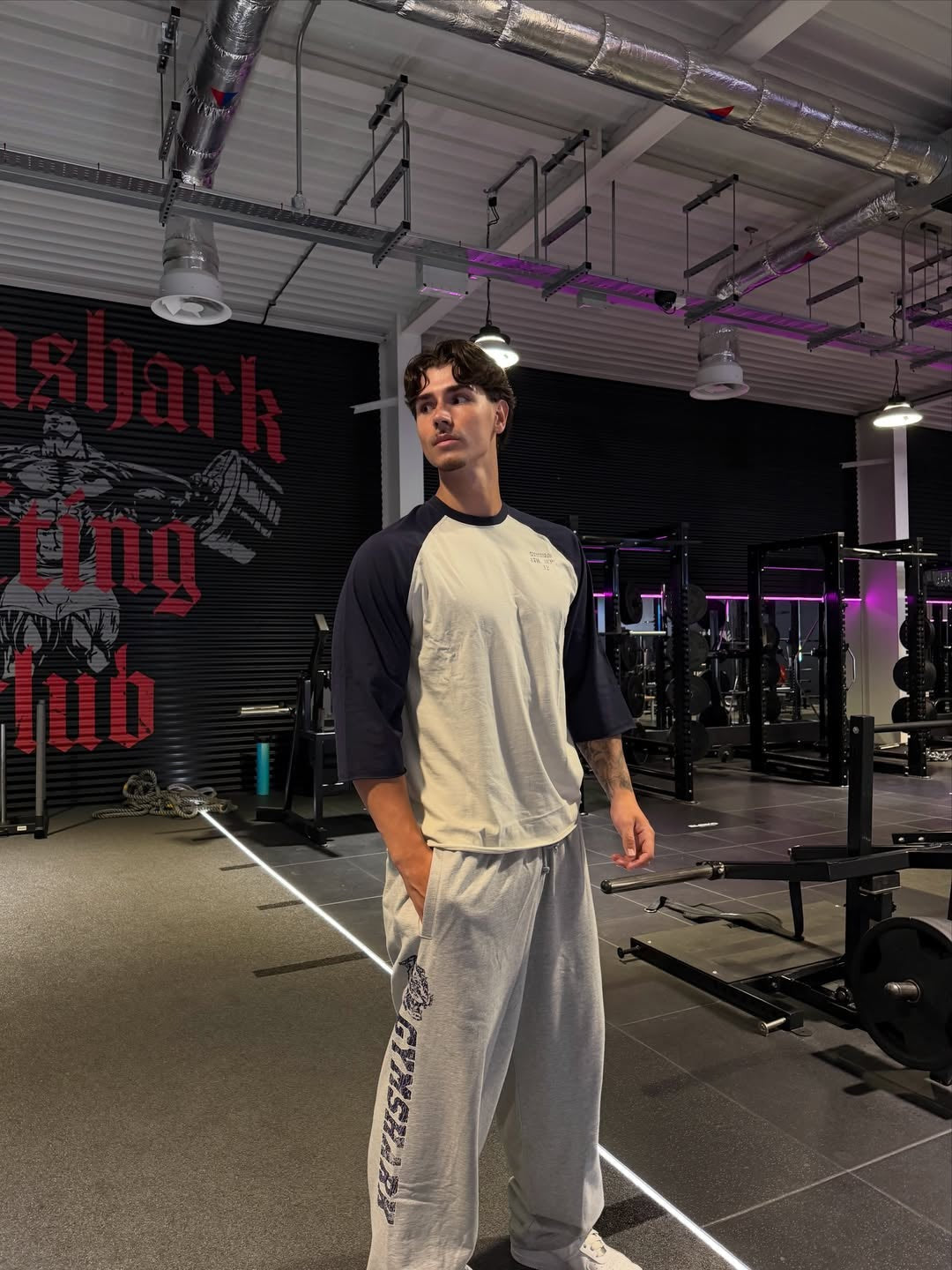 Gymshark Retro Collegiate 3/4 Sleeve Tee - Tinted White/Heavy Blue
