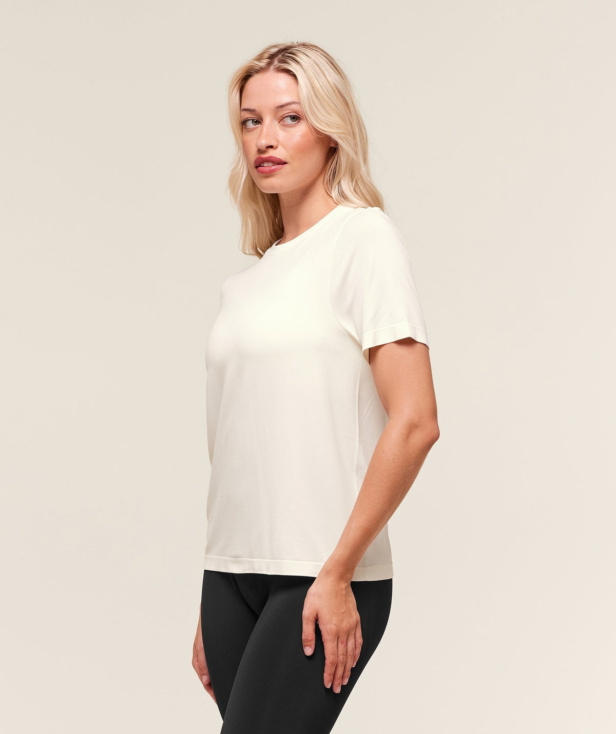 Gymshark Everyday Seamless Tee - Soft White
