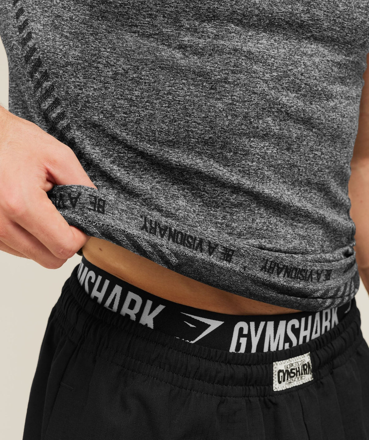 Gymshark Devant Seamless Tee - Black