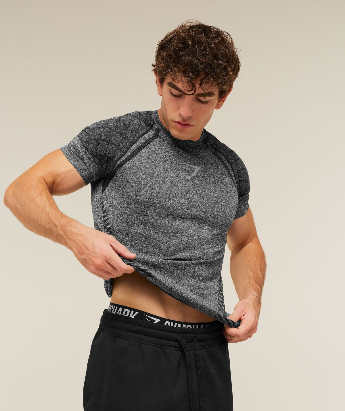 Gymshark Devant Seamless Tee - Black