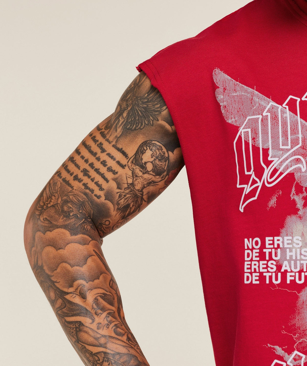 Gymshark GS x Carlos Cut off Tee - Carmine Red