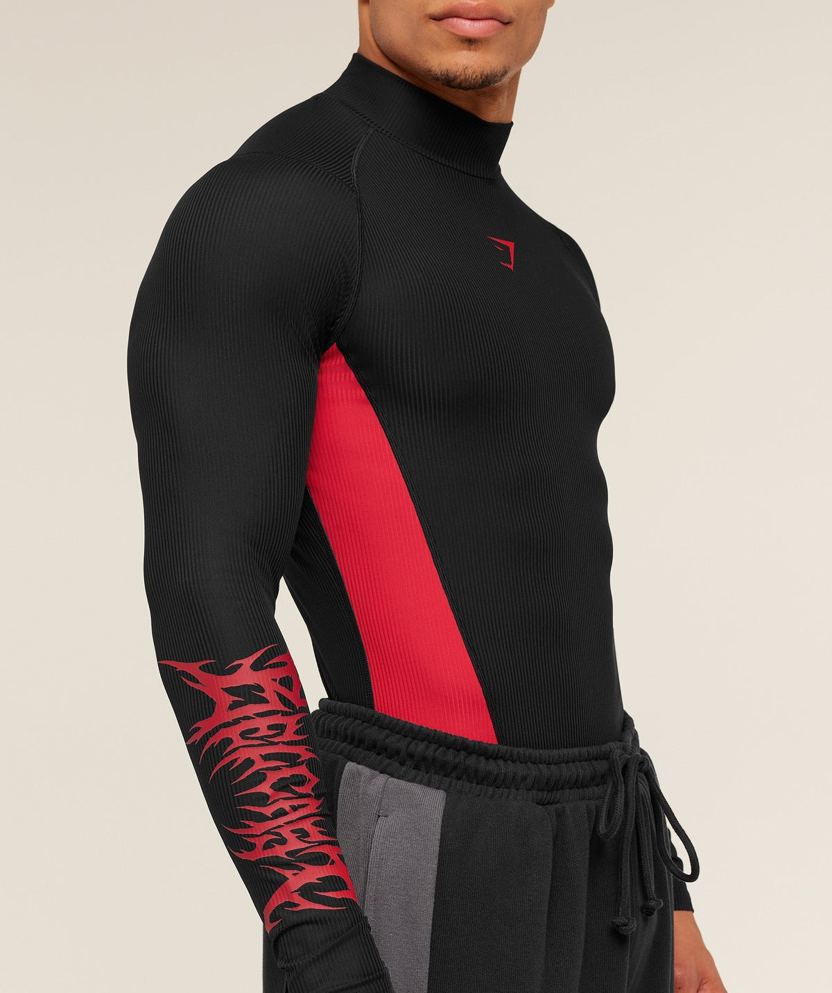 Gymshark GS x Carlos Long Sleeve Tee - Black/Carmine Red