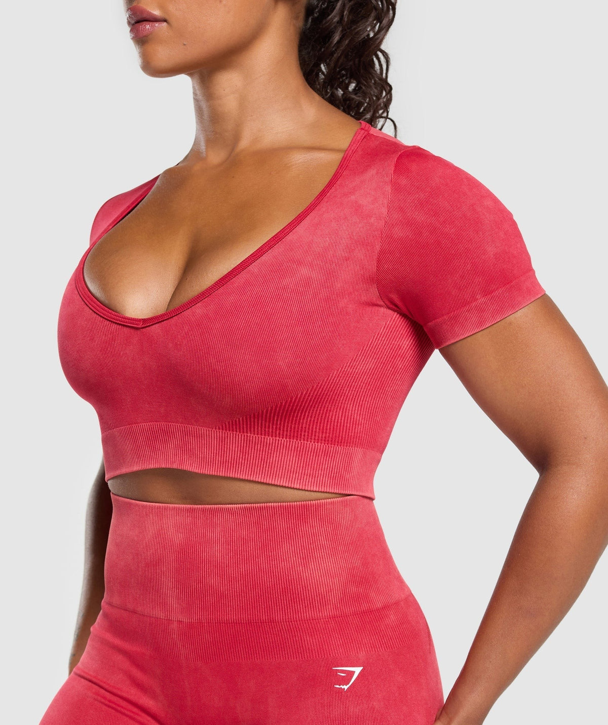 Gymshark Gains Seamless Washed Crop Top - Carmine Red/Wash