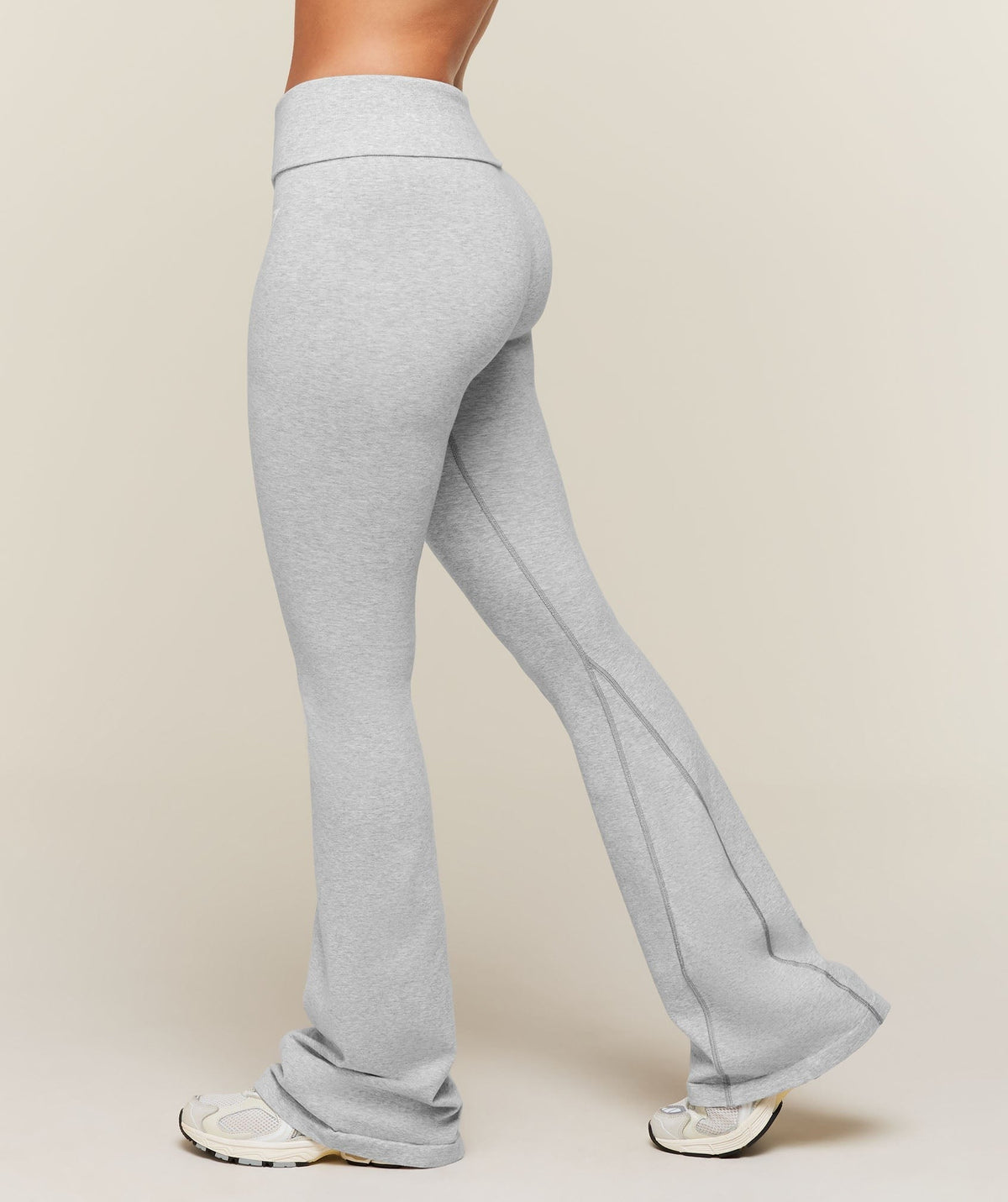 Gymshark CottonMoveTM Flared Leggings - Soft Grey Marl
