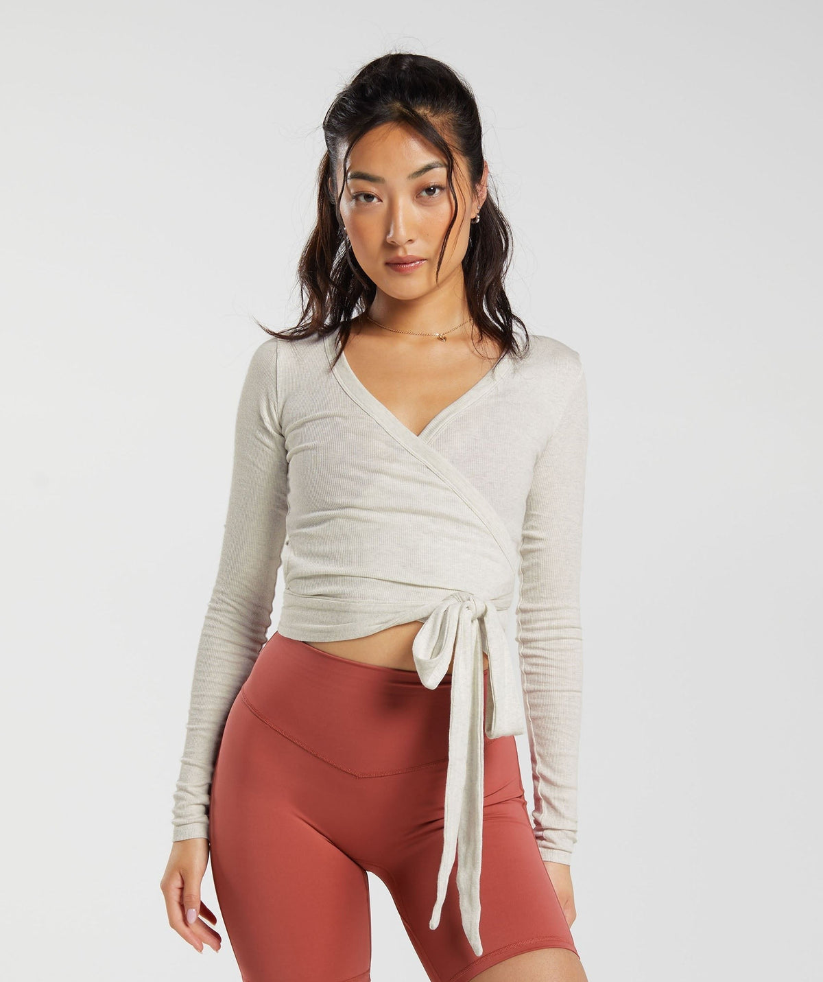 Gymshark ELEVATE WRAP LONG SLEEVE TOP - Bros Frost White Marl
