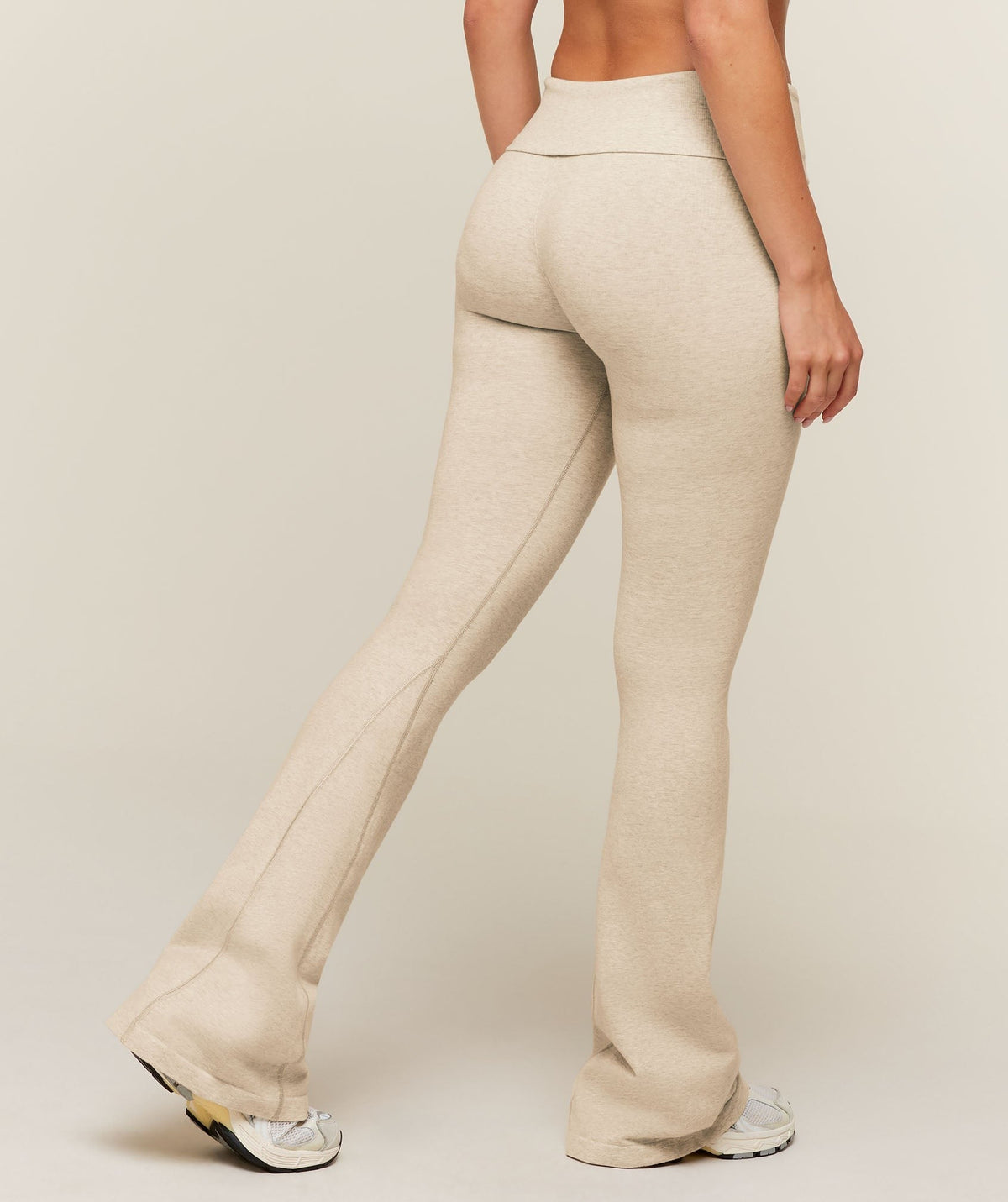 Gymshark CottonMoveTM Flared Leggings - Oat Marl