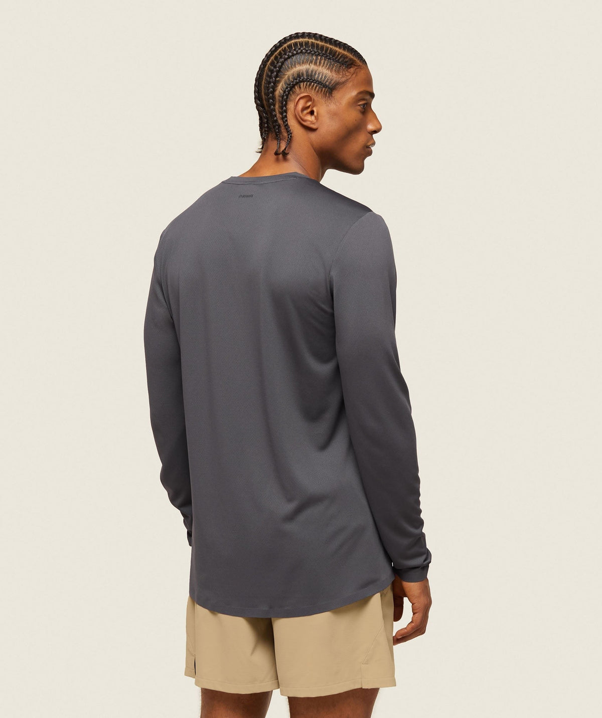 Gymshark Everywear Tech Long Sleeve Tee - Onyx Grey