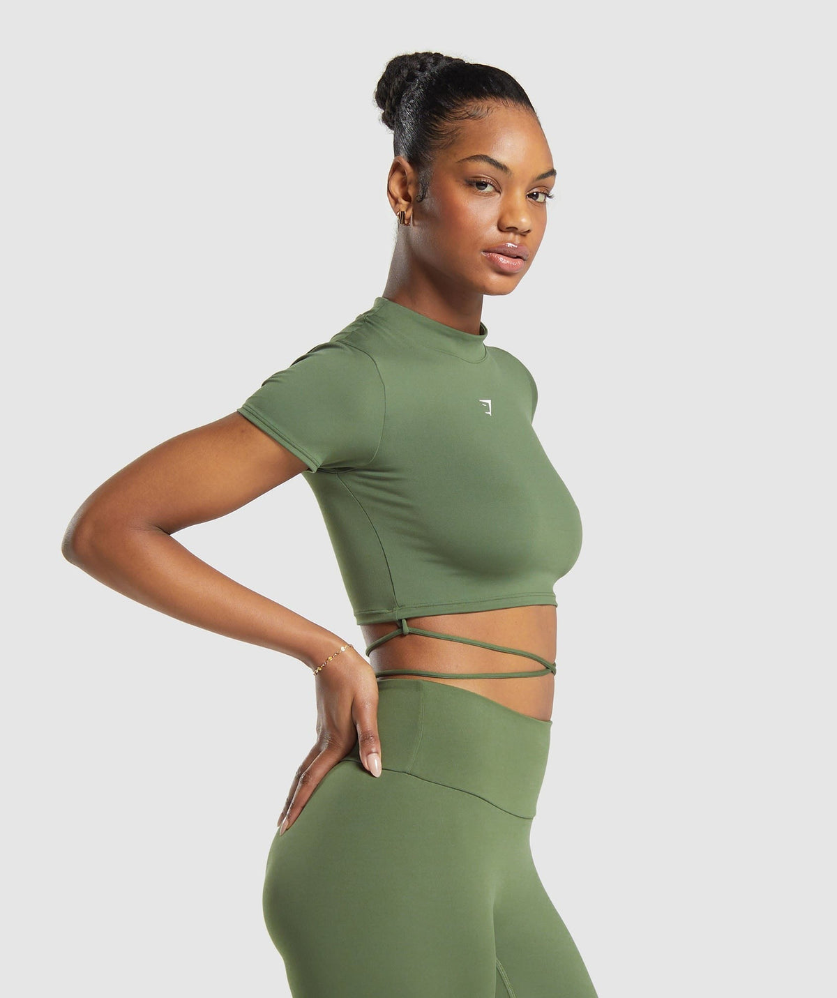 Gymshark Everyday Mock Neck Ribbon Tee - Core Olive