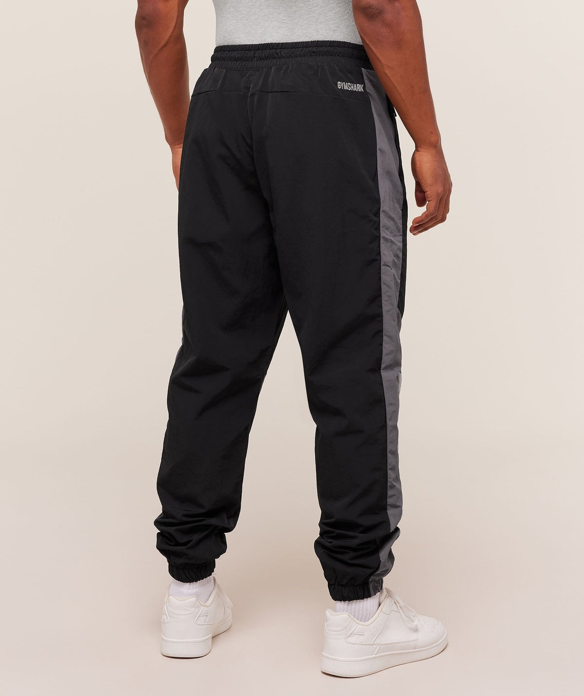 Gymshark Retro Track Pant - Black/Dark Grey/Smokey Grey