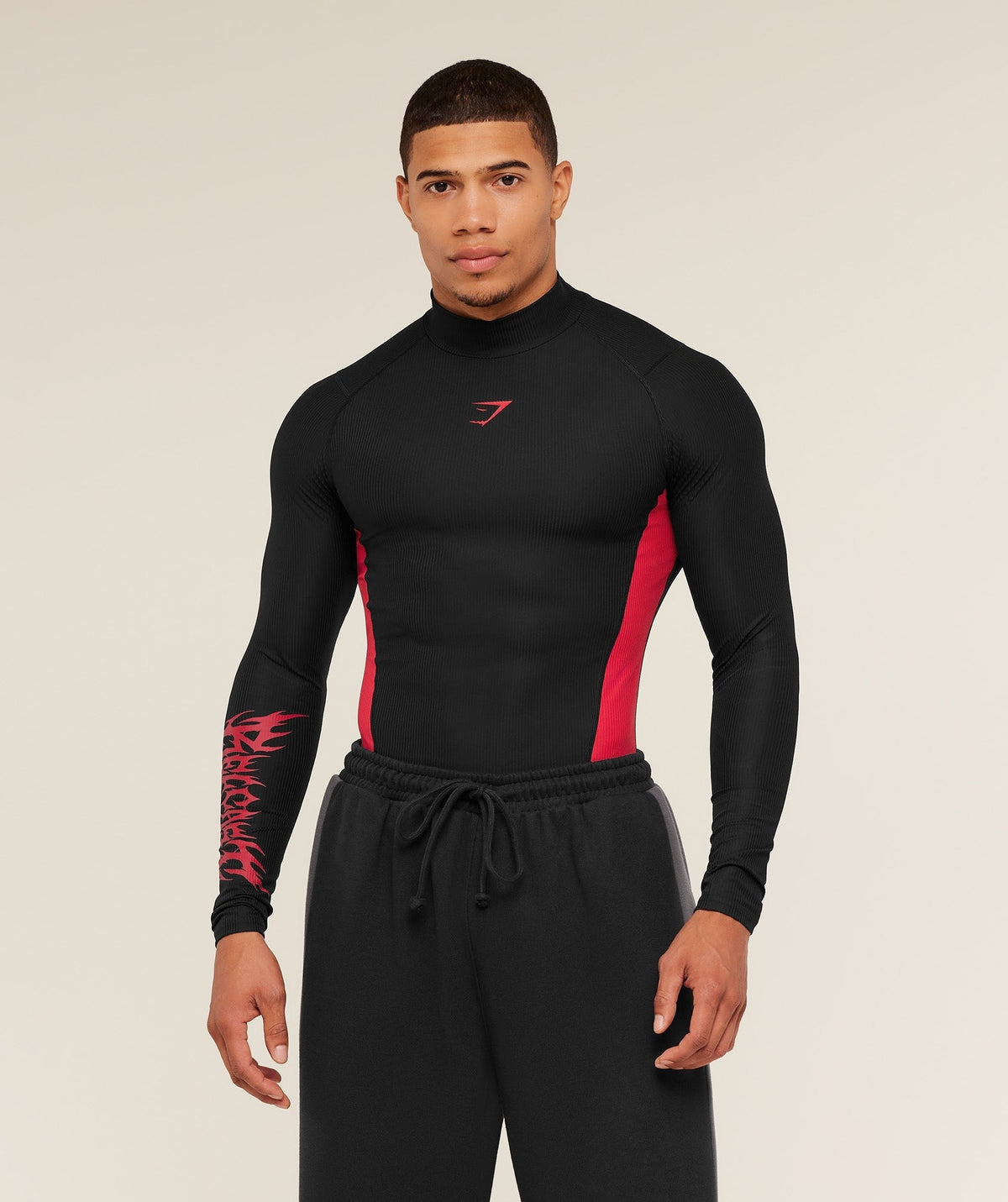 Gymshark GS x Carlos Long Sleeve Tee - Black/Carmine Red