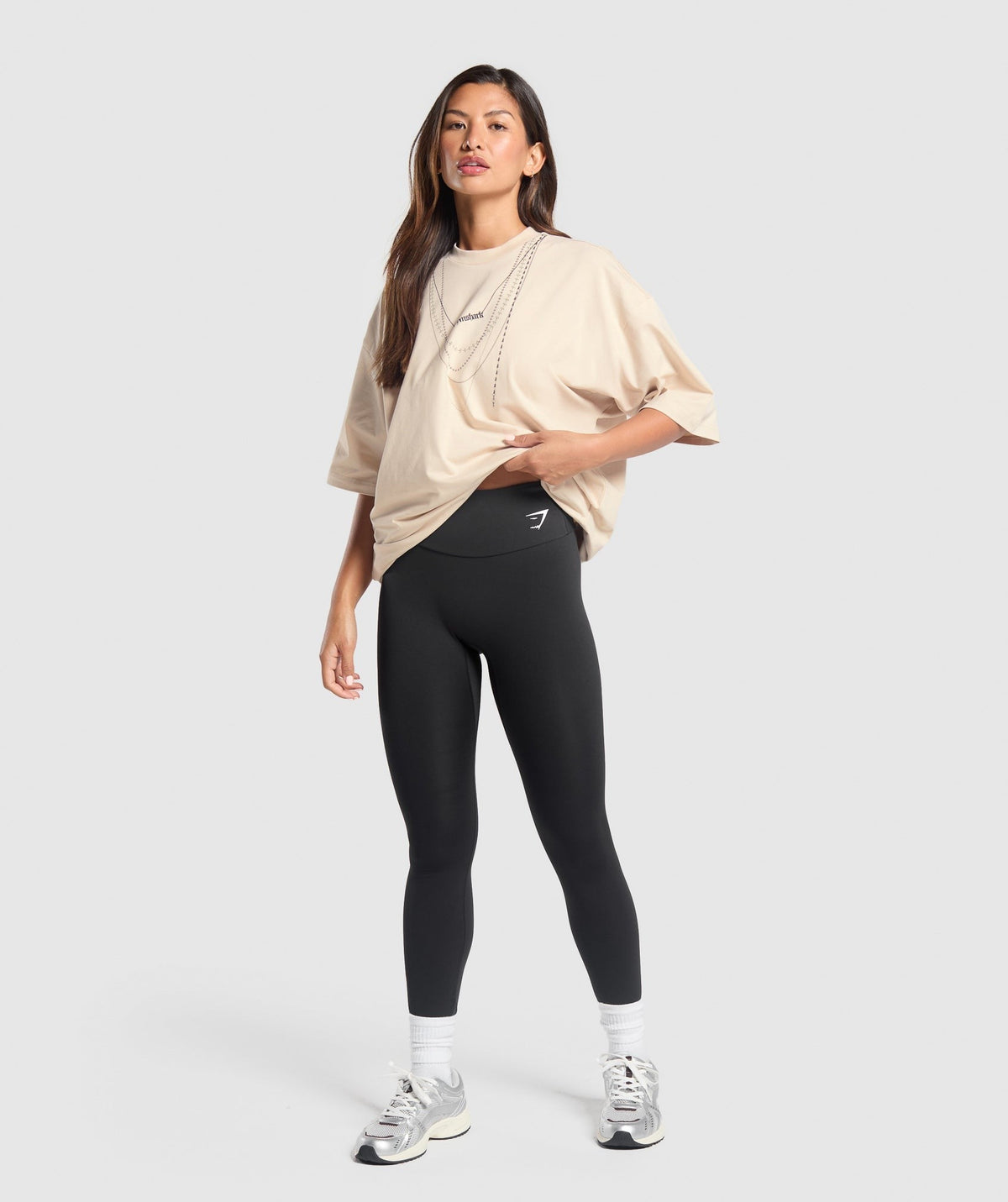 Gymshark Elevate Chain Oversized Tee - Cream Beige