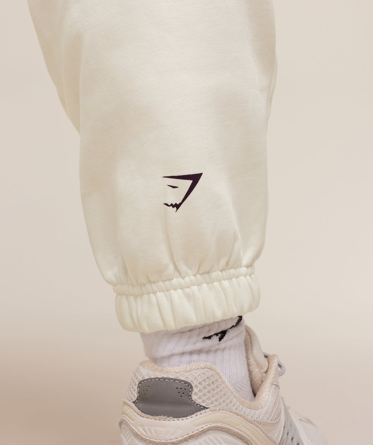 Gymshark GSLC Lifting Club Cuffed Joggers - Soft White