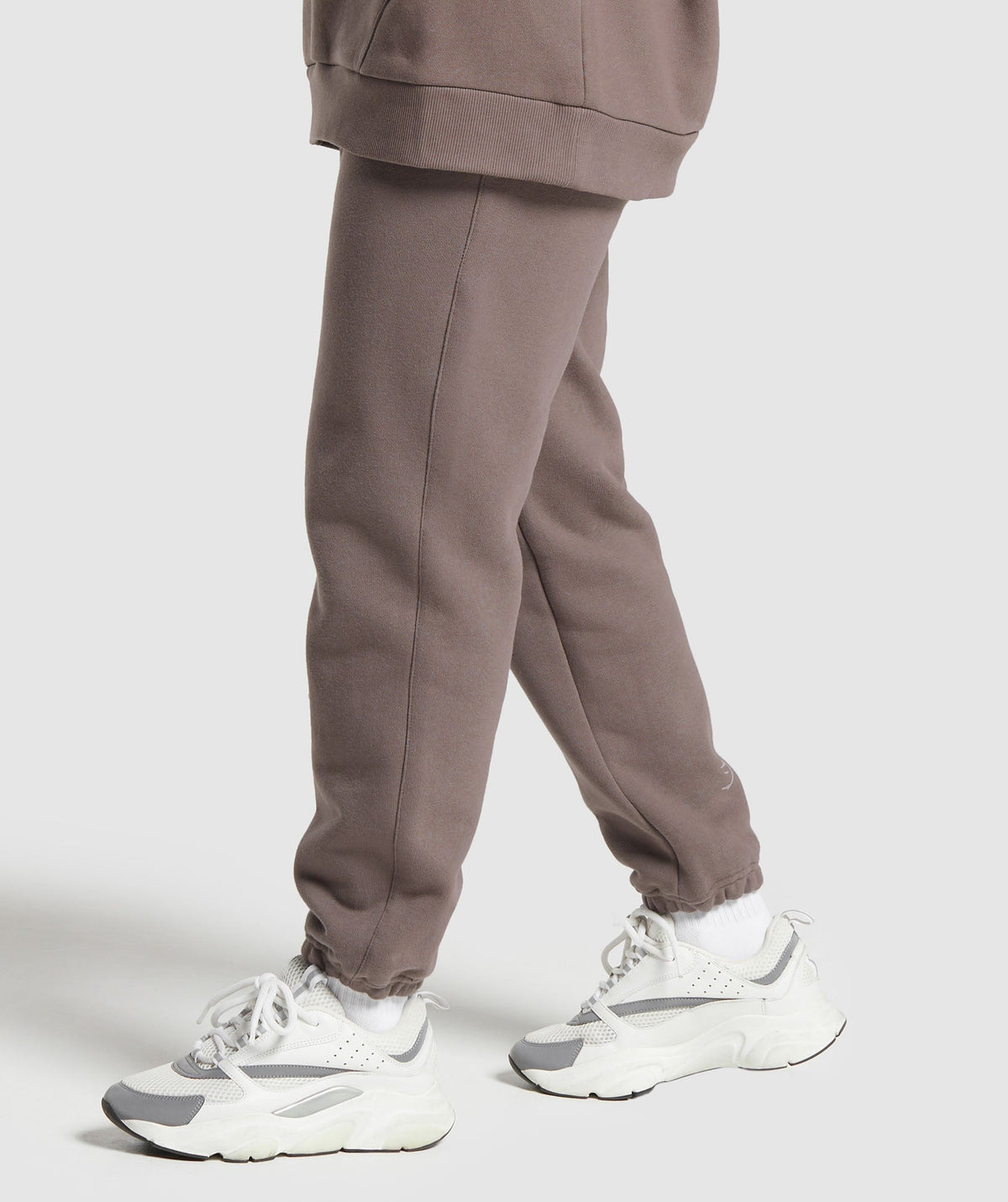 Gymshark X Leana Deeb Oversized Joggers - Brown