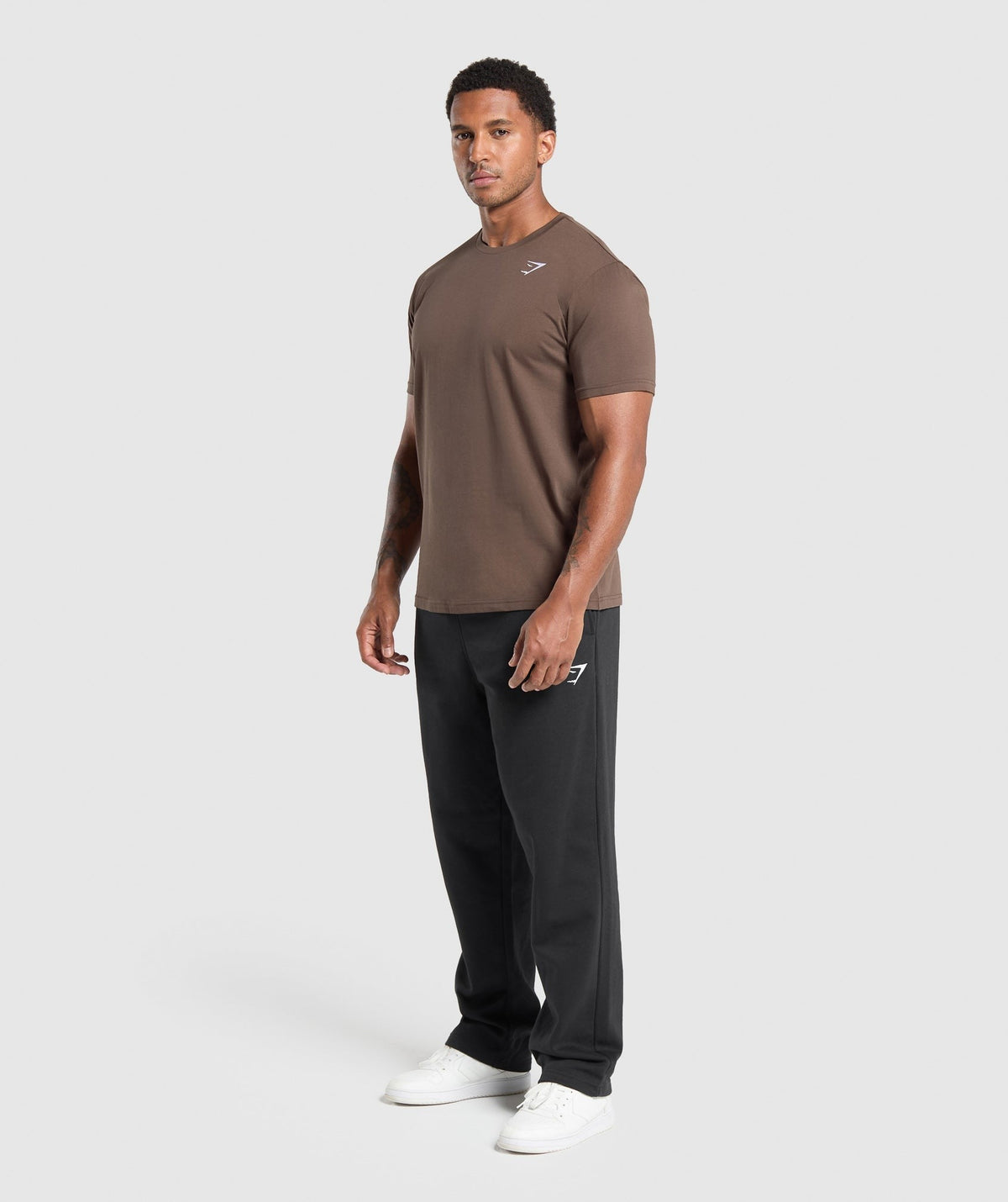 Gymshark Crest Tee - Walnut Brown