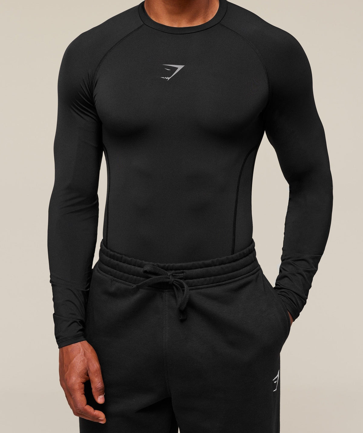 Gymshark Element Baselayer Long Sleeve Tee - Black