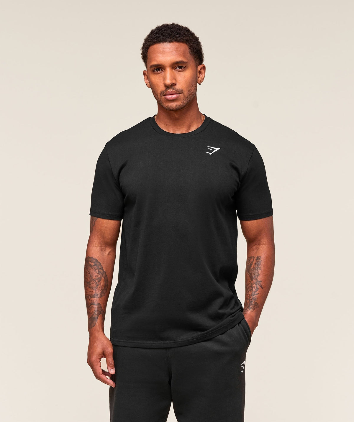 Gymshark Crest Tee - Black